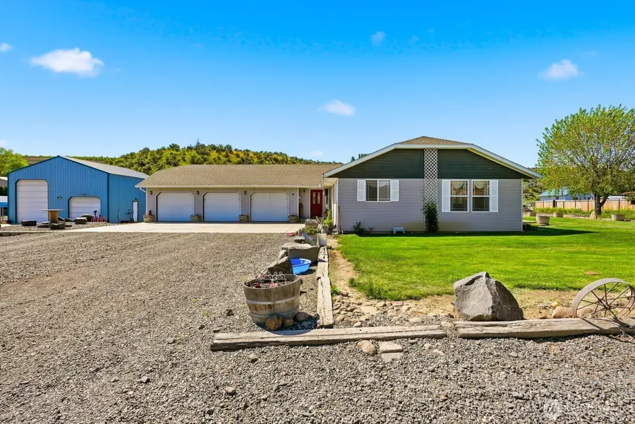15180 Cottonwood Canyon Road, Yakima, WA 98908 - #3