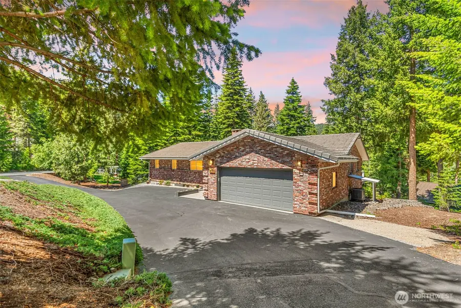 3050 Pinehurst Place, Wenatchee, WA 98801 - #2