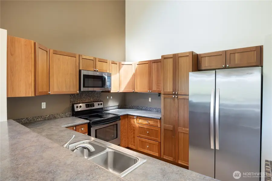 3540 Lake Washington Boulevard Se #210, Bellevue, WA 98006 - #3