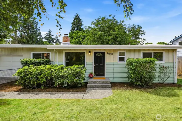 20211 24th Avenue Ne, Shoreline, WA 98155