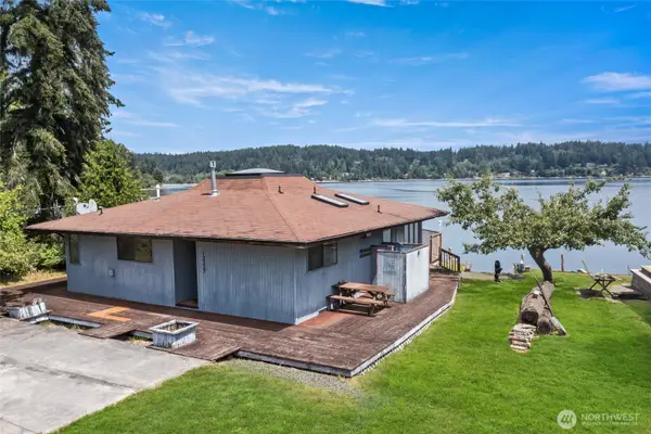 13327 Agate Beach Road, Anderson Island, WA 98303