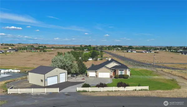 7019 NE Lake Vista Drive, Moses Lake, WA 98837