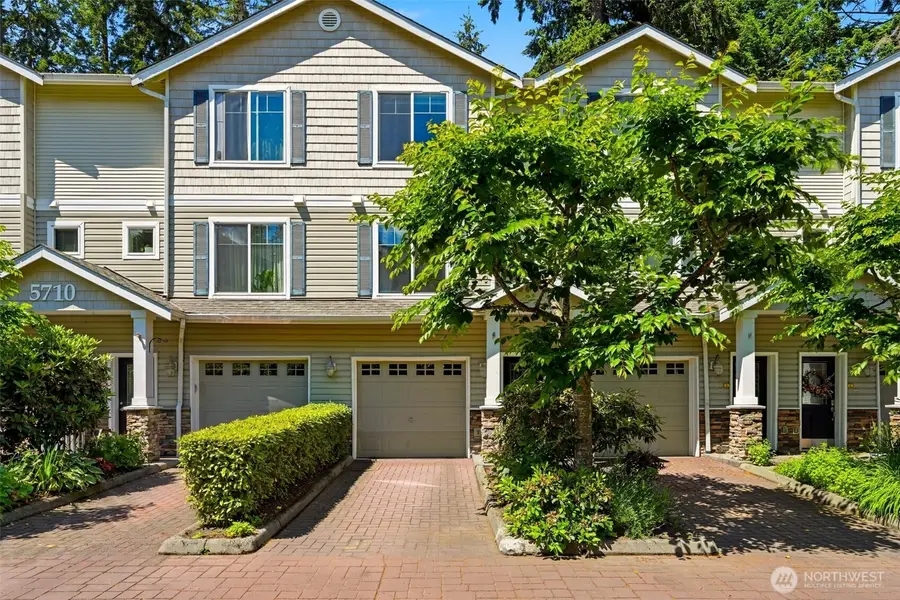 5710 198th Street Sw #D, Lynnwood, WA 98036 - #2
