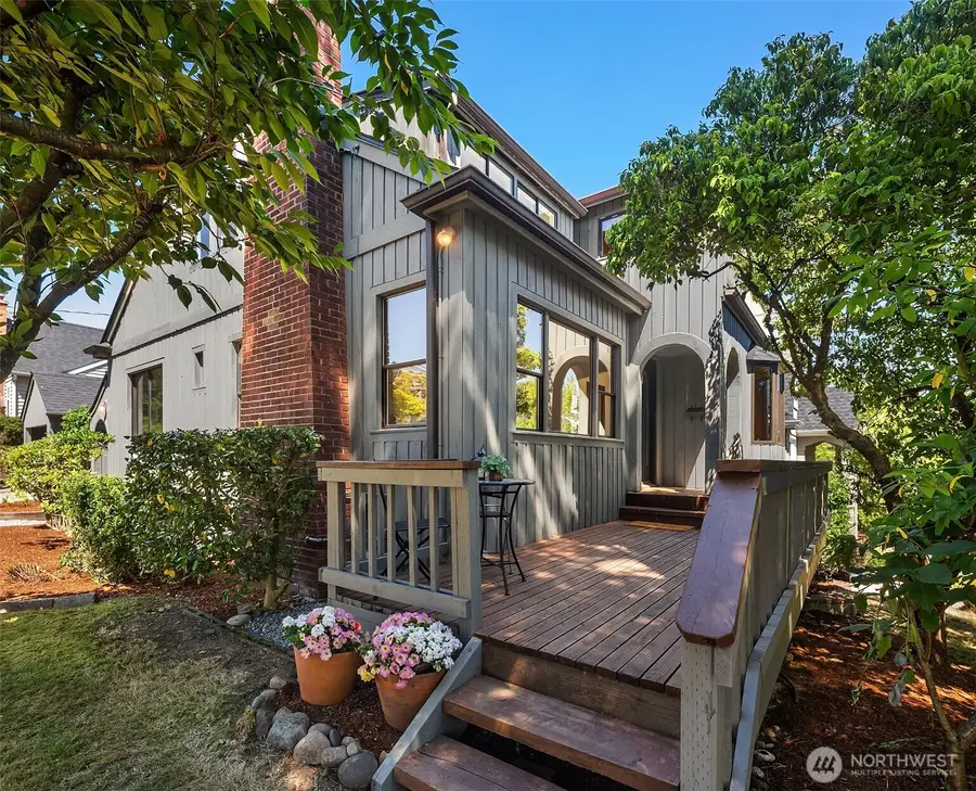 3802 NE 52nd Street, Seattle, WA 98105 - #2