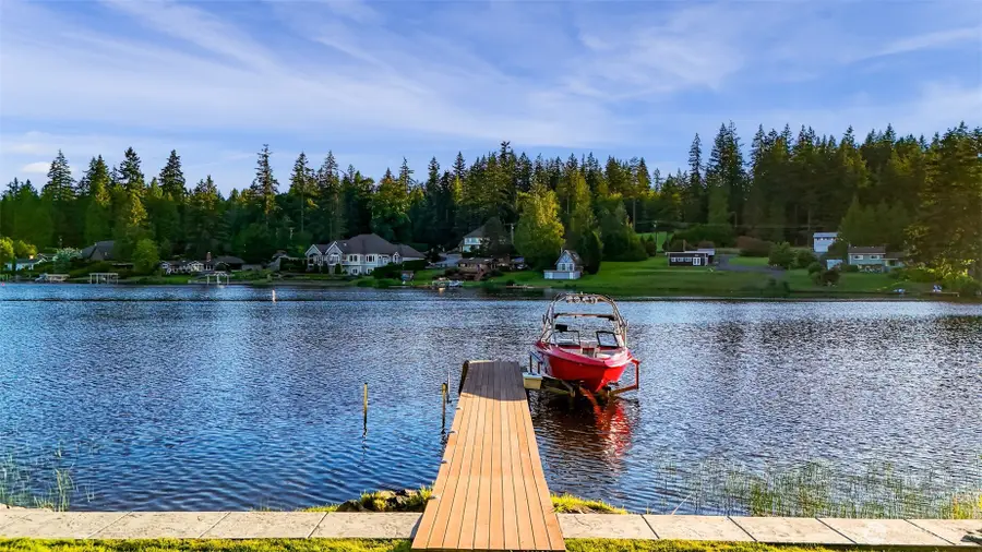 15404 Lakeview Avenue, Stanwood, WA 98292 - #2