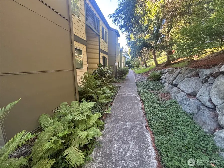 31500 33rd Place Sw #H102, Federal Way, WA 98023 - #2
