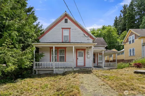 212 Alder Street, South Bend, WA 98586