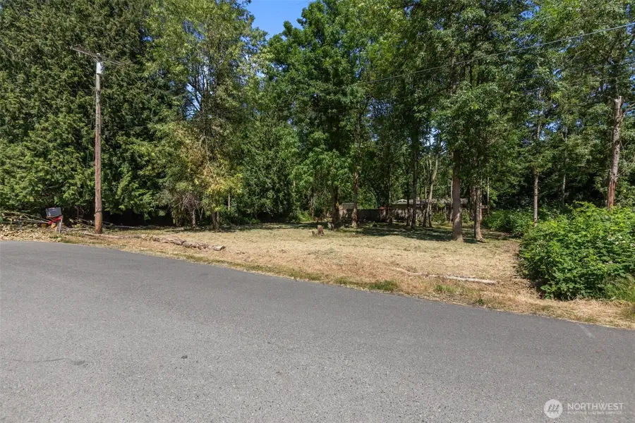 122 155th Avenue Se, Renton, WA 98059 - #2
