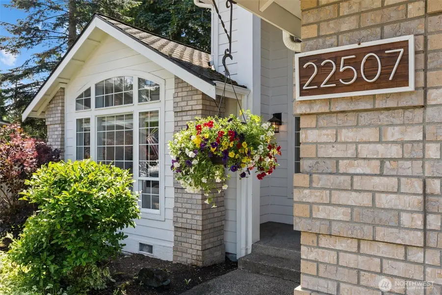22507 SE 261st Street, Maple Valley, WA 98038 - #3
