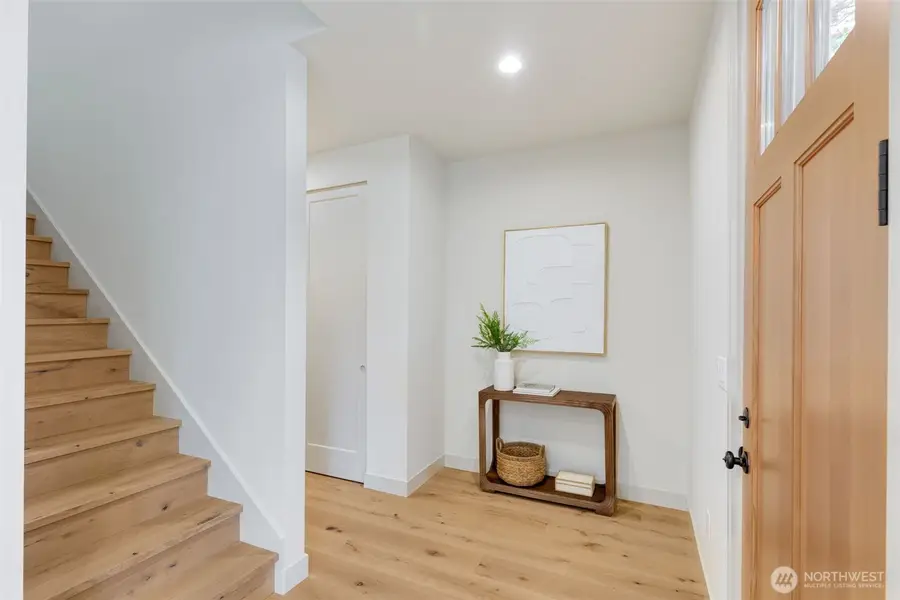 11739 40th Avenue Ne #A, Seattle, WA 98125 - #3