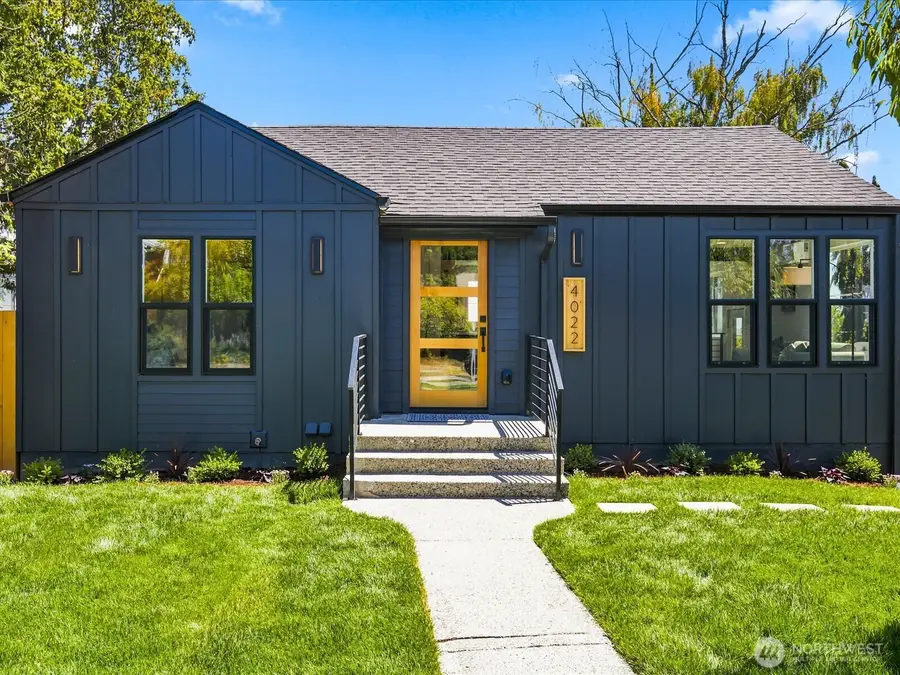 4022 37th Avenue Sw, Seattle, WA 98126 - #2