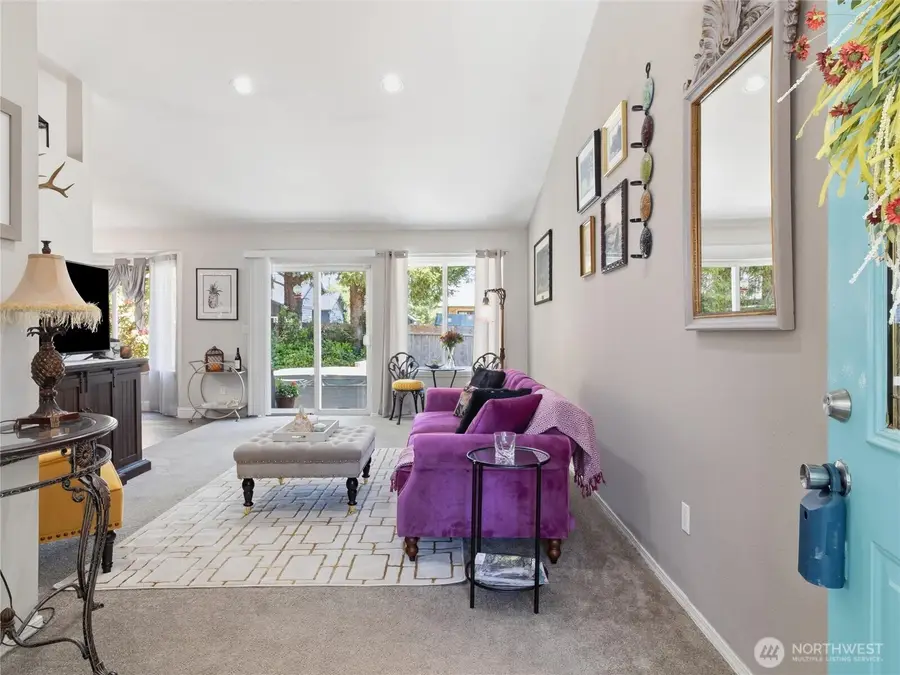 654 Woodland Loop Ne, Ocean Shores, WA 98569 - #3