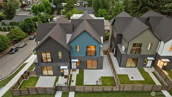 18603 104th Avenue Ne #B, Bothell, WA 98011
