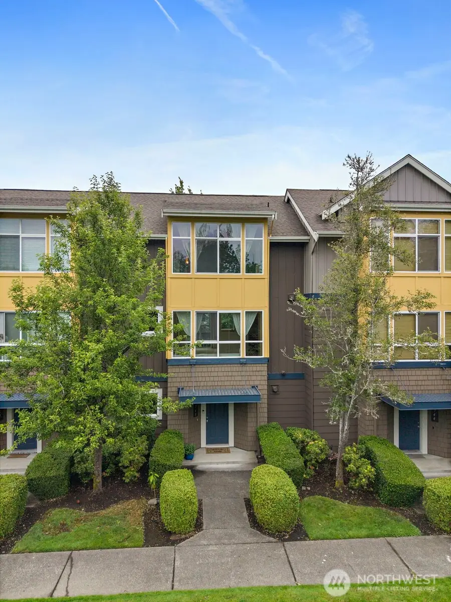 1748 24th Avenue Ne, Issaquah, WA 98029 - #2