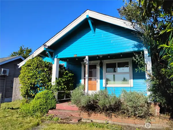 6845 S Clement Avenue, Tacoma, WA 98409
