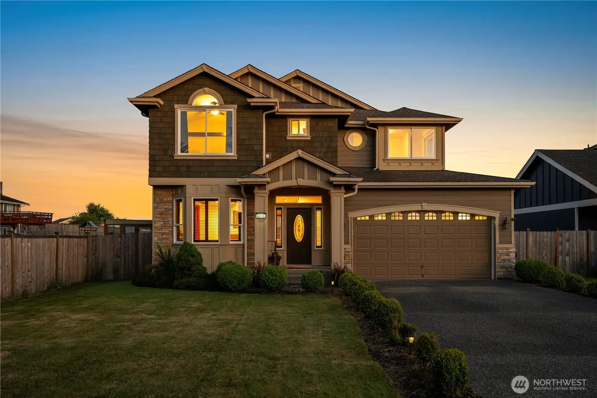 6916 37th Place Ne, Marysville, WA 98270 - #1