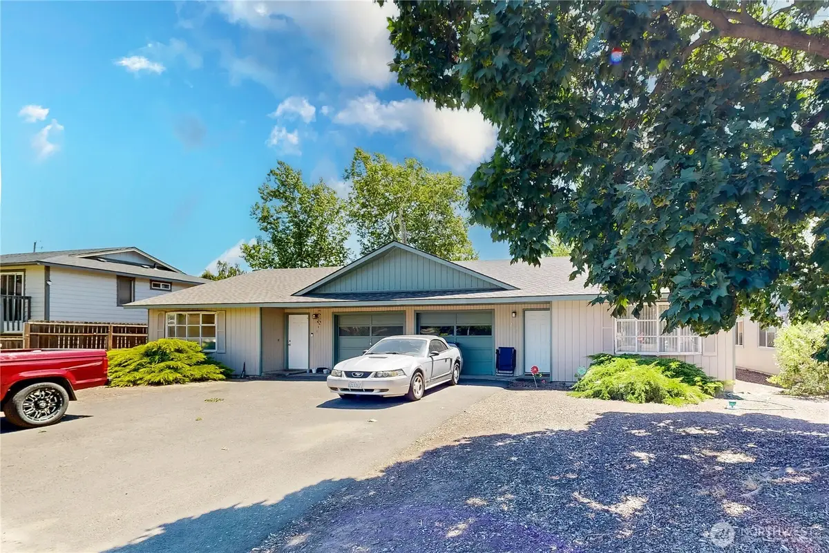 241 Tausick Way, Walla Walla, WA 99362 - #1