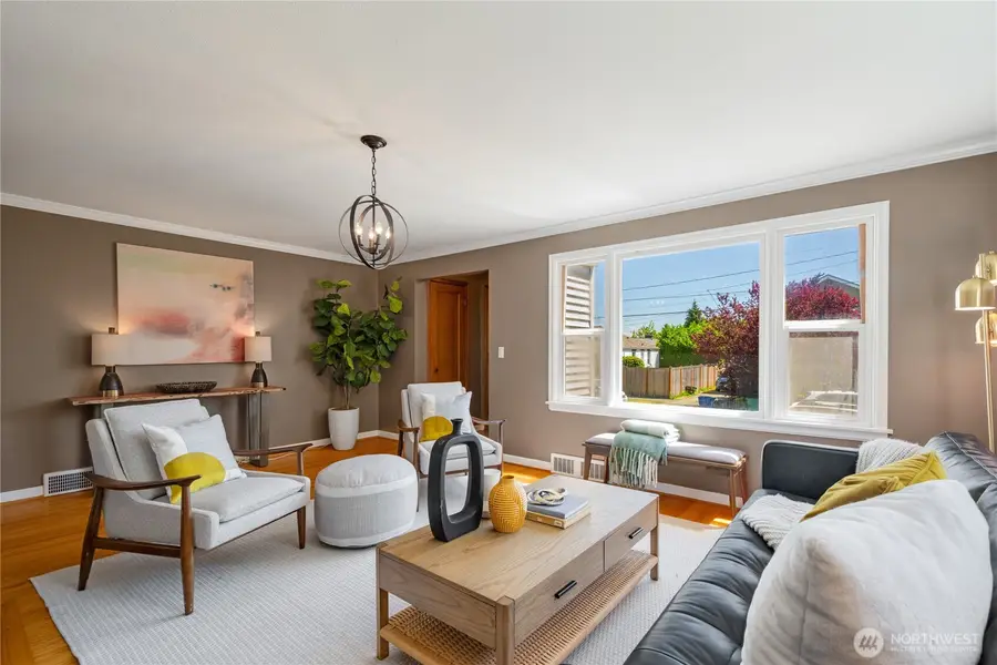 7751 Dibble Avenue Nw, Seattle, WA 98117 - #2