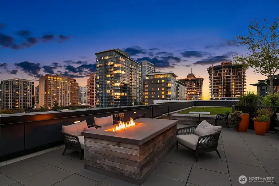 1085 103rd Avenue Ne #124, Bellevue, WA 98004 - #3