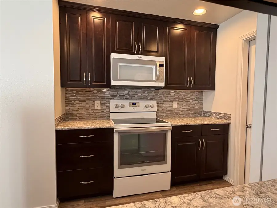 23512 55 Avenue S #16, Kent, WA 98032 - #3