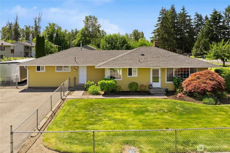 426 4th Avenue Se, Pacific, WA 98047 - #2
