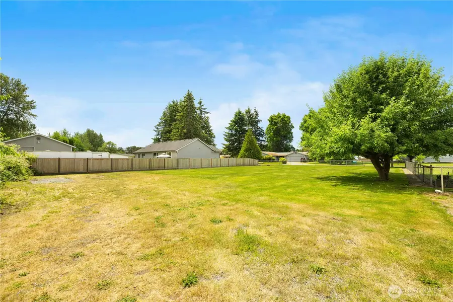428 4th Avenue Se, Pacific, WA 98047 - #3
