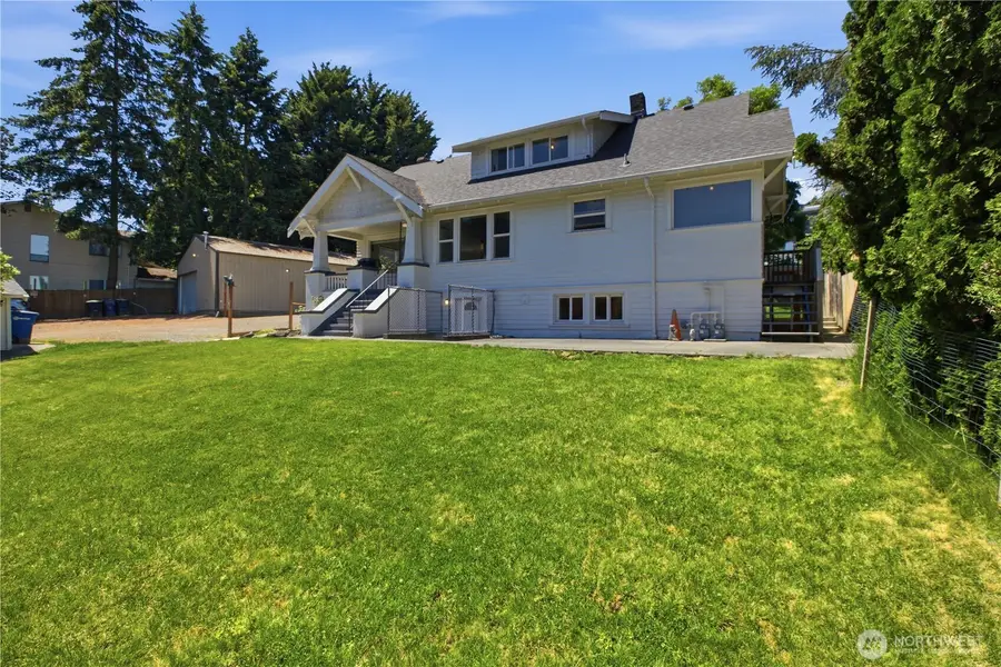 13025 Ambaum Boulevard Sw #A & B, Burien, WA 98146 - #3