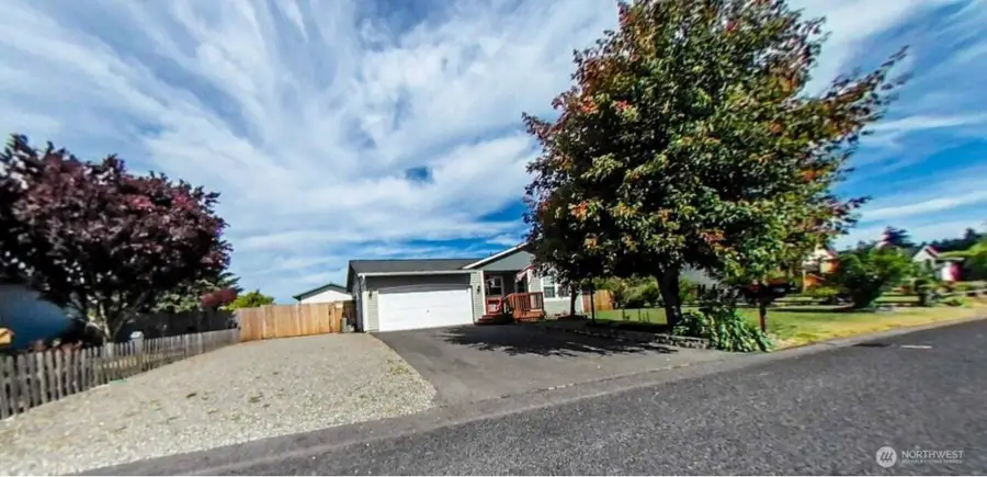 17930 Iris Place Sw, Rochester, WA 98579 - #2