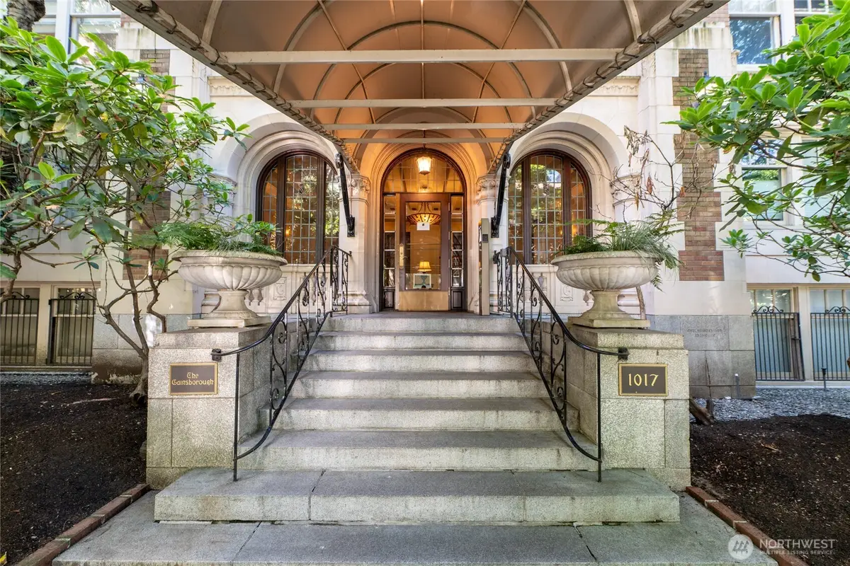 1017 Minor Avenue #1401, Seattle, WA 98104 - #1