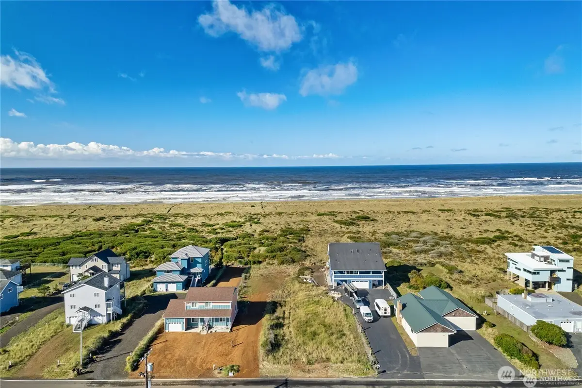 1075 Ocean Shores Boulevard Sw, Ocean Shores, WA 98569 - #1
