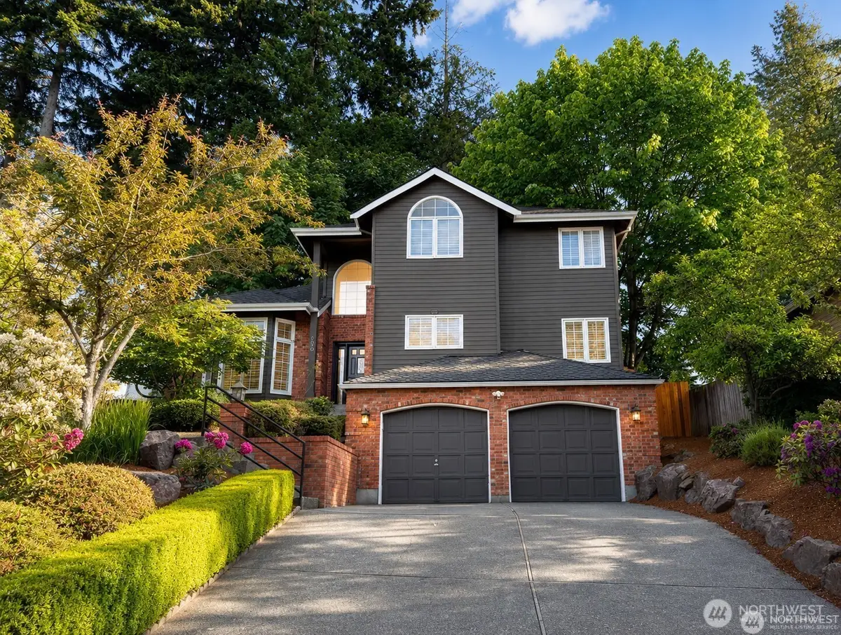 1010 106th Avenue Se, Bellevue, WA 98004 - #1