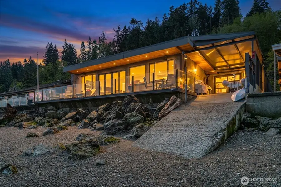 2963 Tillicum Beach Drive, Camano Island, WA 98282 - #2