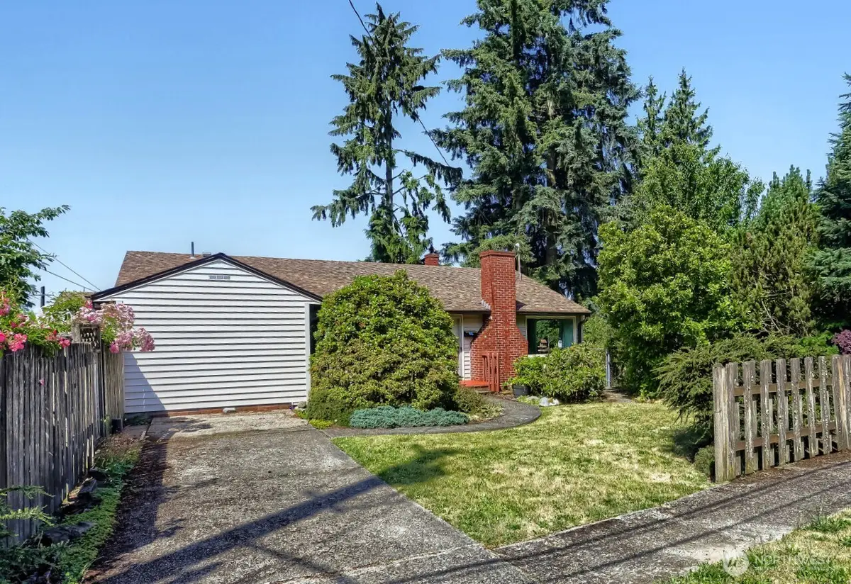 16719 3rd Avenue Ne, Shoreline, WA 98155 - #1