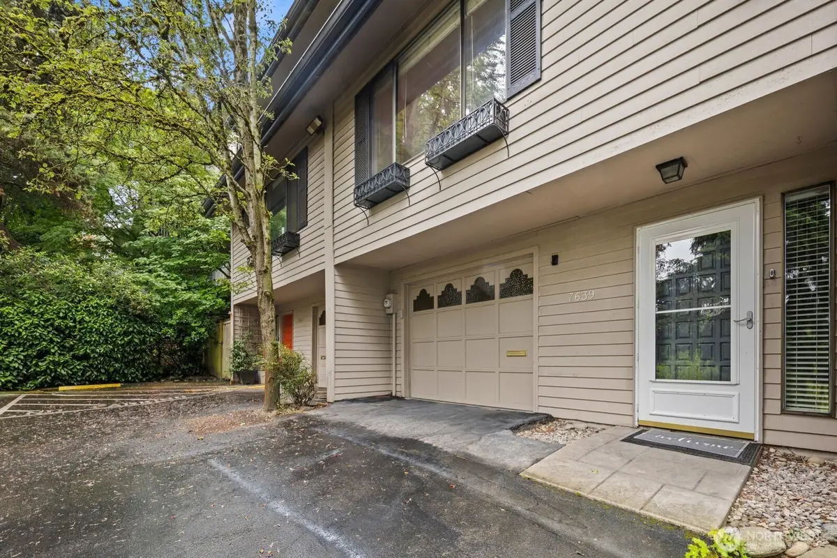 7639 SE 29th Street, Mercer Island, WA 98040 - #1