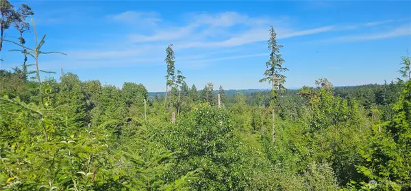 5012 NW Viewpoint Lane, Bremerton, WA 98312