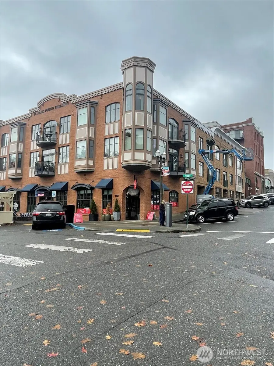 1101 Mckenzie Avenue #206, Bellingham, WA 98225 - #2