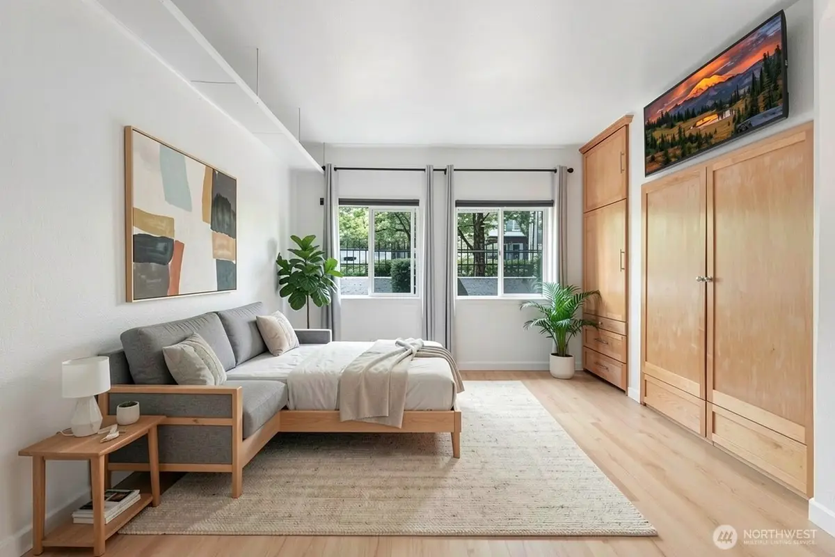 300 10th Avenue #A110, Seattle, WA 98122 - #1