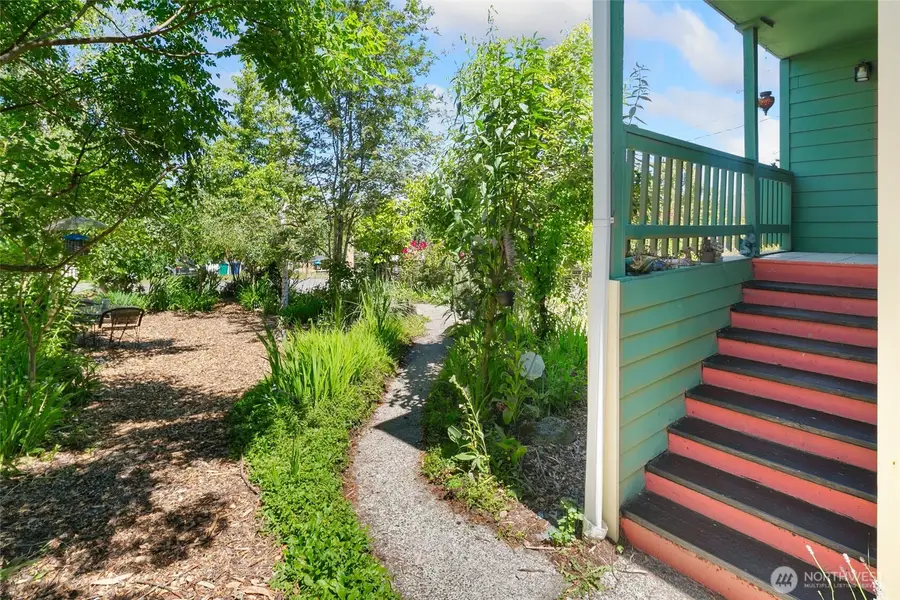 1235 S 101st Street, Seattle, WA 98168 - #3