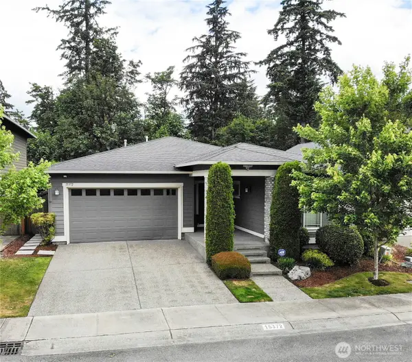 15372 SE 160th Place, Renton, WA 98058