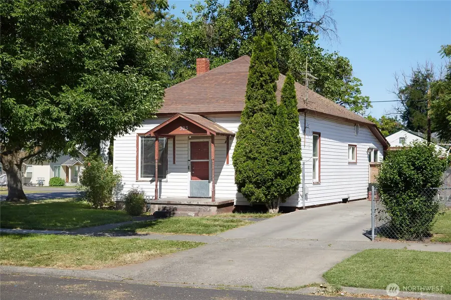 303 E Oak Street, Walla Walla, WA 99362 - #2