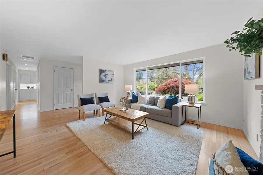 5918 128th Avenue Se, Bellevue, WA 98006 - #3