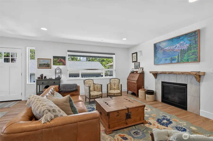 324 E 2nd Street #B, North Bend, WA 98045 - #2