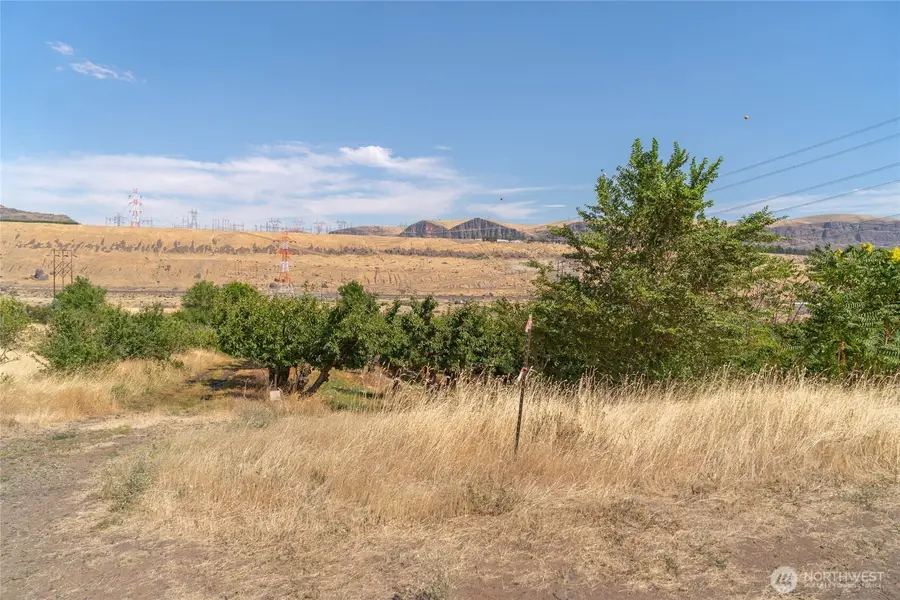 7199 Tarpiscan Road #1&2, Malaga, WA 98828 - #2