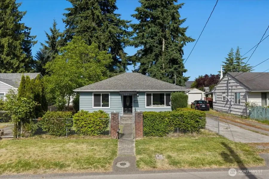 8618 Tacoma Avenue S, Tacoma, WA 98444 - #2