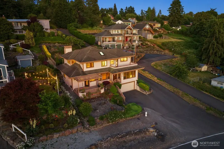424 Alvord Avenue N, Kent, WA 98030 - #2