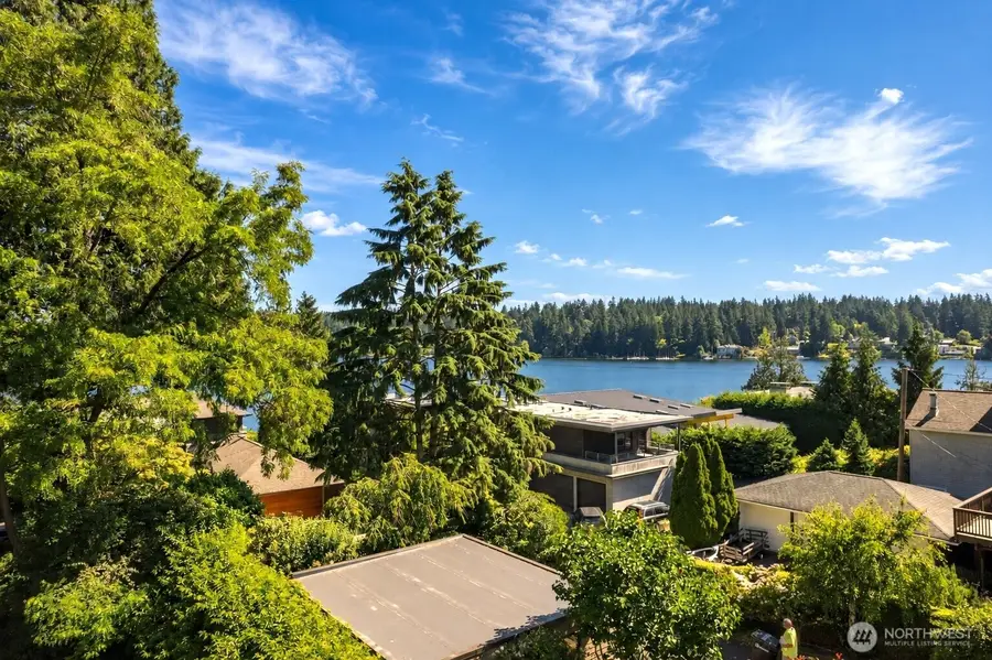 9412 SE 33rd Street, Mercer Island, WA 98040 - #2