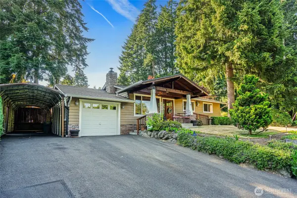 6525 154th Avenue Ne, Redmond, WA 98052