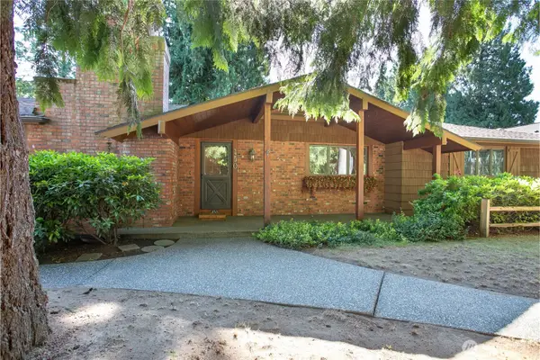 450 Wood Creek Drive, Lynden, WA 98264