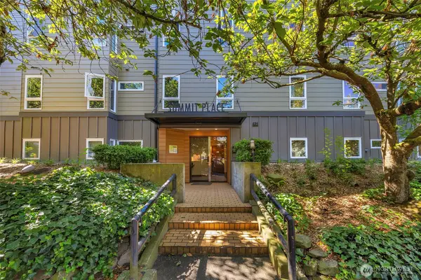 435 Summit Avenue E #402, Seattle, WA 98102