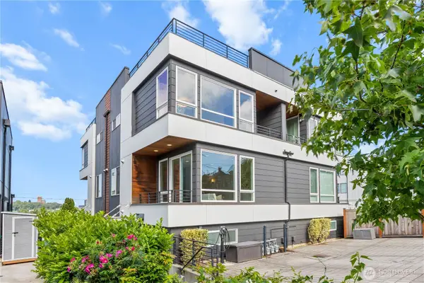 1302 30th Avenue S, Seattle, WA 98144
